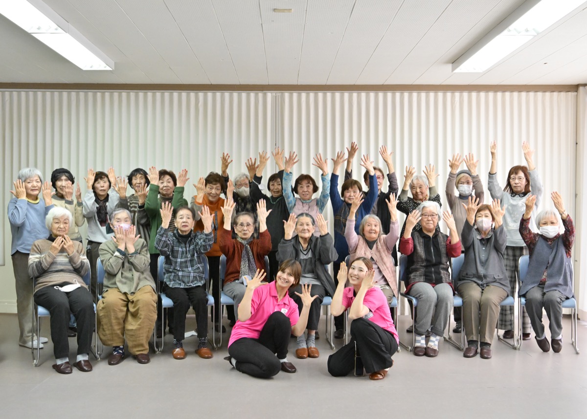 参加者との集合写真